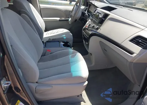 2011 Toyota Sienna Le из США, поврежденный, VIN 5TDKK3DC5BS168130